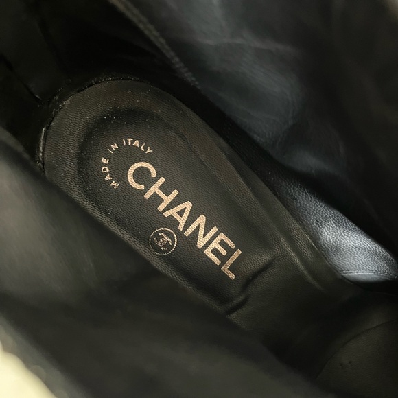 Auth CHANEL Booties - Picture 11 of 12